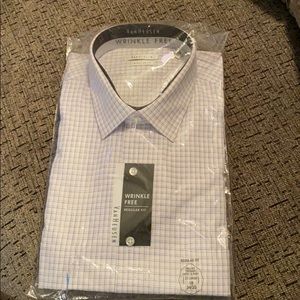 Van Heusen regular fit wrinkle free dress shirt